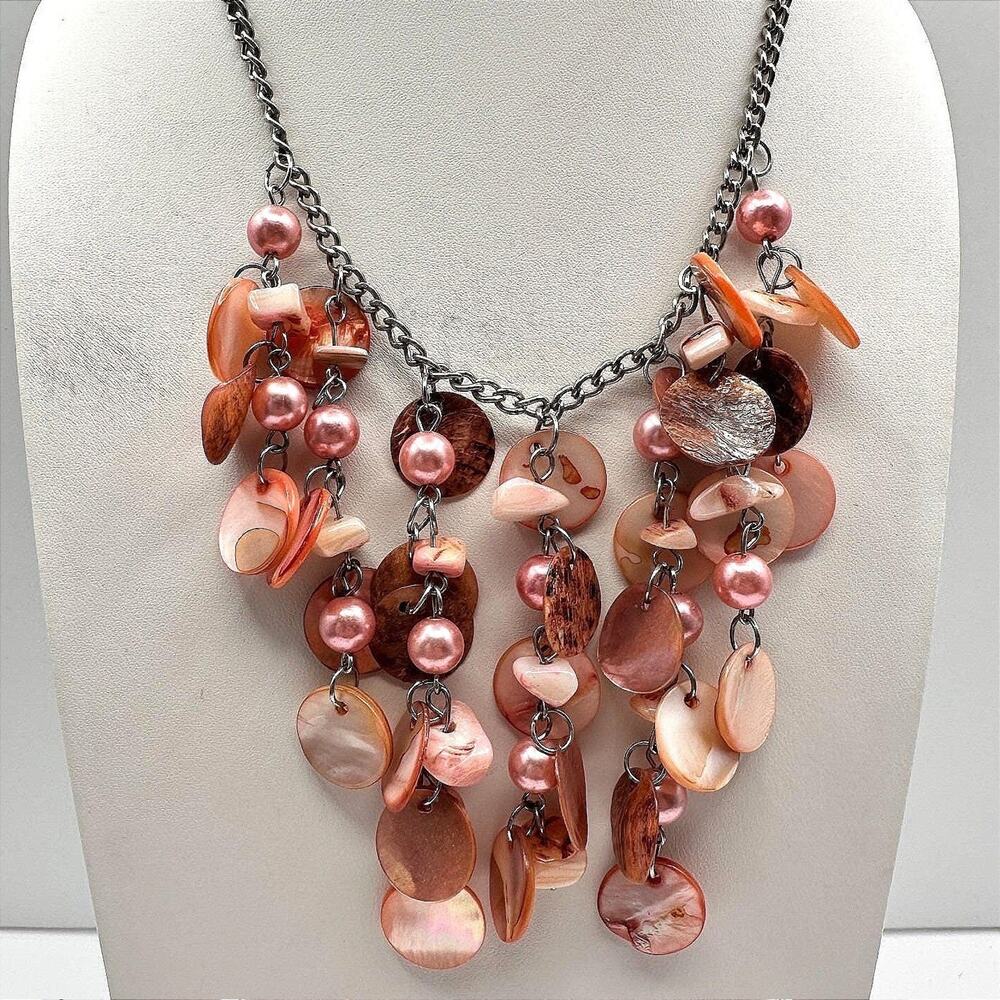Vintage Y2K Pink Shell Statement Necklace Mother of Pearl Cluster Boho Jewelry